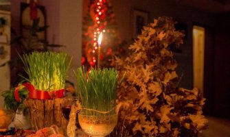 Lideri partija čestitali Božić: Da unese radost u sva srca i domove