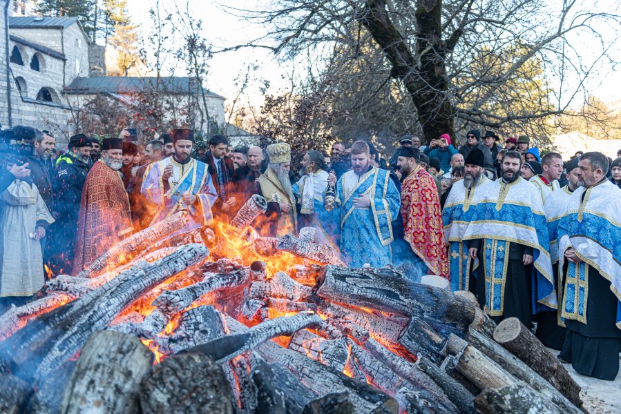 2020010624018883450966044