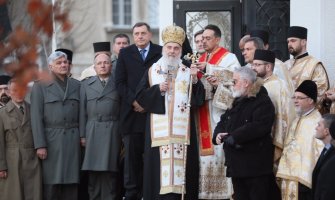 Irinej: Narod Crne Gore pokazuje da čuva svoju srpsku i pravoslavnu vjeru