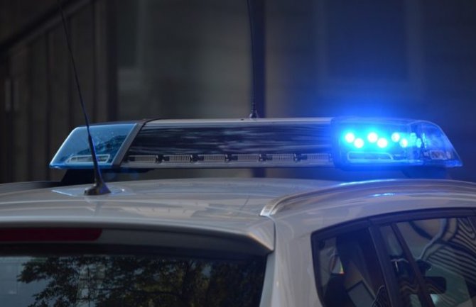 Muškarac izgorio na krovu teretnog voza