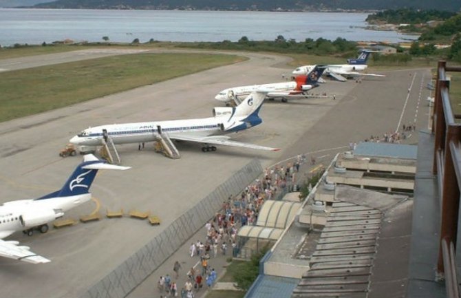 Uvode sezonsku liniju između Tivta i Jekaterinburga