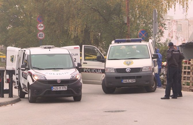 Sarajevo: Napad na policiju, uhapšena djevojka