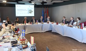 CG kao lider integracija ne može biti poređena sa državama koje tek počinju pregovore