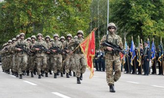 Da bi bili dio NATO snaga crnogorski vojnici moraju da prođu šestomjesečnu obuku Alijanse