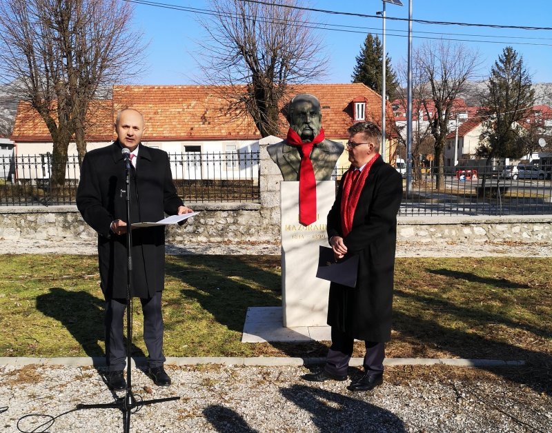 vezivanjekravatecetinje5