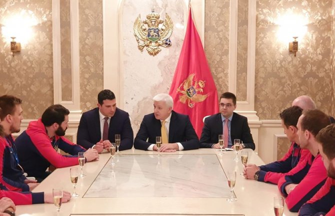 Marković sa vaterpolistima: CG da ostane u vrhu evropskog i svjetskog vaterpola