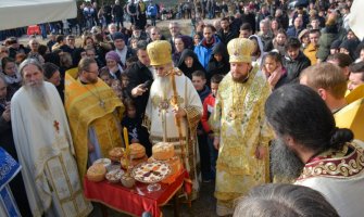 Amfilohije: Vlast da se vrati putu Svetog Save