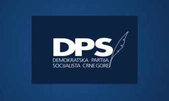 DPS: Perović priznao da su litije zapravo politički protest