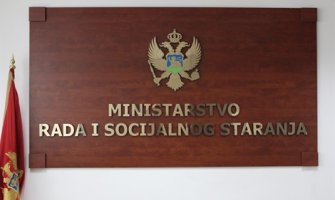 Ministarstvo intenzivno unapređuje uslove za rad centara za socijalni rad
