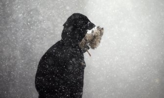 Crveni meteoalarm za centralni i južnio dio CG, jak vjetar, na sjeveru snijeg