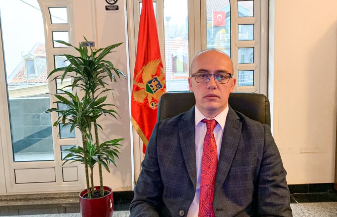 Preko milion eura za manjinske projekte