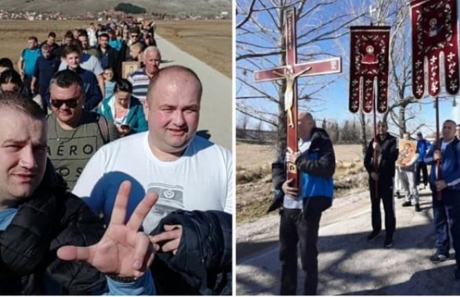 Sa granice vraćeno 300 osoba iz Gacka, krenuli na lijtiju (FOTO)