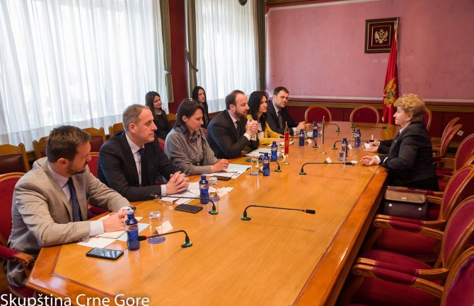 Plugčijeva pokazala pojačan senzibilitet za potencijale opasnosti za stabilnost regiona