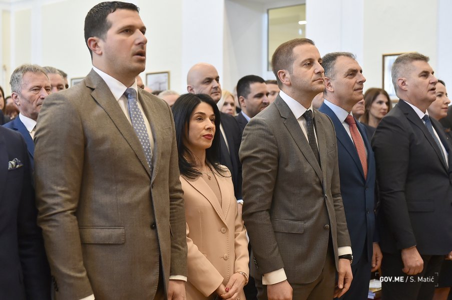 49552061587711f9e3ff0o