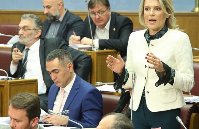 SDP: Saslušati Purišića o zakonu o PIO