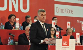 Brajović: Potreban dijalog između Vlade i Mitropolije