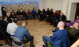 Edukovani policijski službenici o pravima LGBTI zajednice mogu doprijeniti njihovom boljem položaju