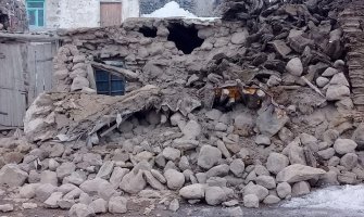 Turska: Najmanje devet osoba poginulo i 37 je povrijeđeno u zemljotresu 