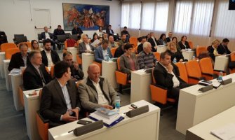 Zbog nepostojanja kvoruma prekunuta sjednica SO Budva