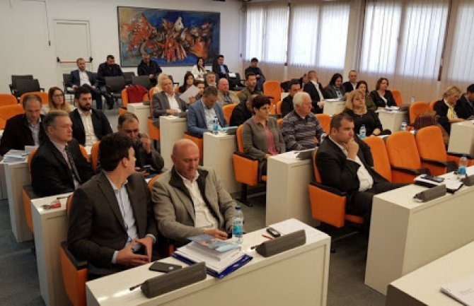 Zbog nepostojanja kvoruma prekunuta sjednica SO Budva