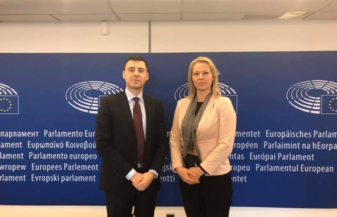 Đurović u Briselu: Zabrinjavajuća stagnacija ukupnih reformi i nazadovanje CG