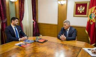 Božović: Srbija se neće miješati u unutrašnje stvari Crne Gore