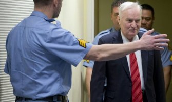 Ratko Mladić ide na operaciju: Evo šta treba da operiše