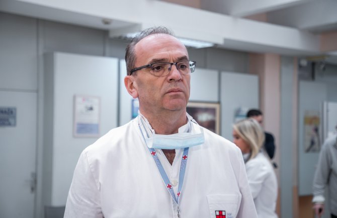 Kavarić: Telefonska komunikacija sa zdravstvenom službom imperativ u borbi protiv Korona virusa