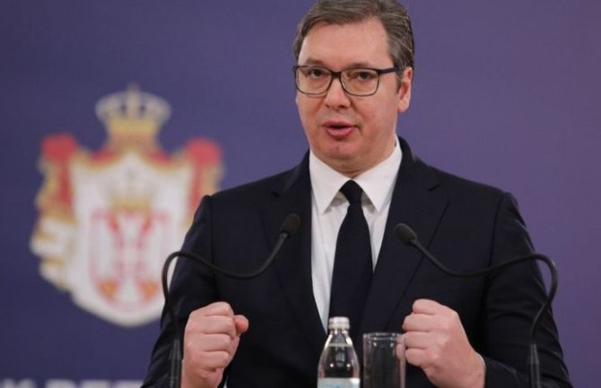 Vučić: Nikakva revolucija nije u toku, odbranićemo Srbiju, nasilnici će biti uhapšeni