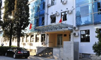 Fond PIO  donio je nove mjere: Rad sa strankama od 8 do 11 sati