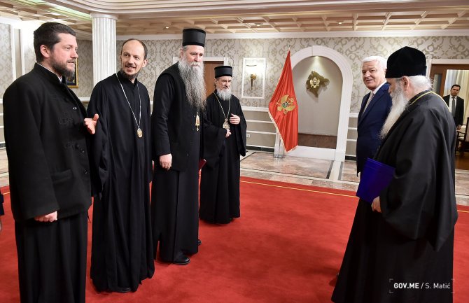 Vlada pozdravila spremnost MCP da ustupi zgrade za karantin