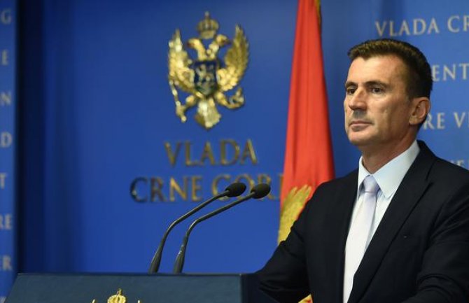 U Crnu Goru se do sada vratilo 212 državljana, država će  obezbijediti letove i iz Španije, Italije, Belgije, Njemačke...