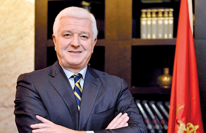 Marković: U zajedništvu pronađemo snagu da iz ove bitke izađemo sa najmanje posljedica