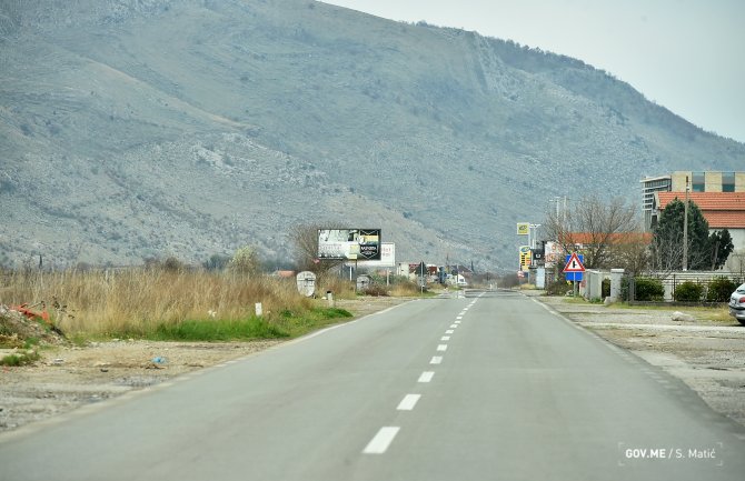 Kafići i restorani će raditi sjutra u Tuzima; Đeljošaj: Prijateljima ugodna kafa, za neprijatelje imamo iznenađenje