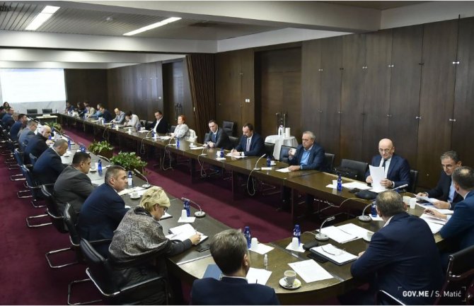 Funkcioneri Ministarstva poljoprivrede  donirali NKTu pola martovske plate