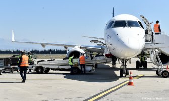  Iz Luksemburga stiglo 59 cg državljana, stigla i donacija Hajriza Brčvaka