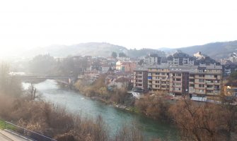 Uhapšen Bjelopoljac, pijan šetao oko sat prije ponoći 