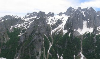 Plavljanin iz Njemačke donirao medicinsku opremu za NP Prokletije