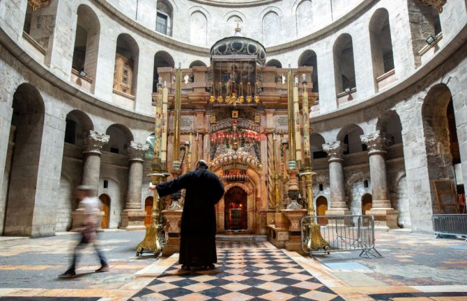 Puste ulice Jerusalima pred nasjvetiji hrišćanski praznik