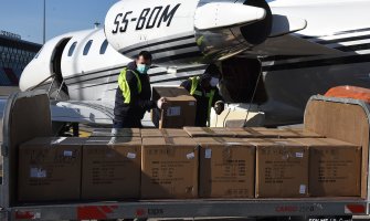 Slovenački privrednik porijeklom iz CG donirao 30.000 maski i 9.000 rukavica