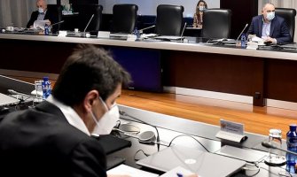 Ove subote zabrana izlaska od 19h, inspekcija da kažnjava nepoštovanje  mjera u trgovinama