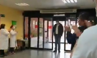 Taksista besplatno vozio medicinske radnike mjesec dana, a oni mu ovako uzvratili(VIDEO)