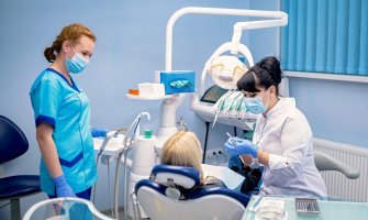 Kod zubara samo ako je hitno