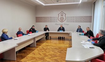 Cetinje: Prati se zdravstveno stanje 9 osoba koje su premještene u samoizolaciju