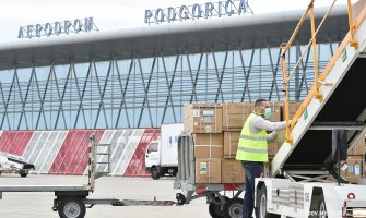 U Crnu Goru stiglo devet tona zaštitne opreme