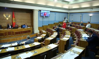 DPS poručio da je zdravlje građana važnije od političkih razmirica, DF traži formiranje nezavisnog tijela