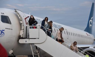 Više od 1.000 državljana EU iz CG vratilo se kućama