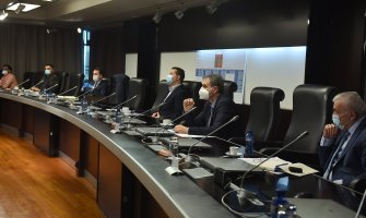 Većina mjera produžene do 18. maja i 1. juna, neke izmijenjene