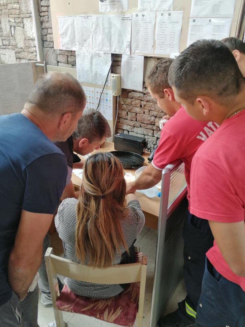 954387025506951258763514994259835181596672n