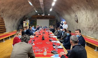 Zbog ekonomske krize Maraš će umjesto 8 primati 4 prosječne zarade u 2020.